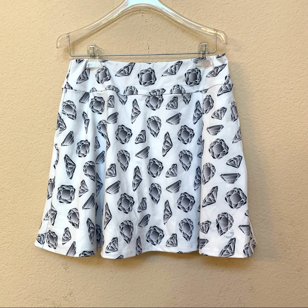 Foray Golf White Black Grey Diamond Print Skirt